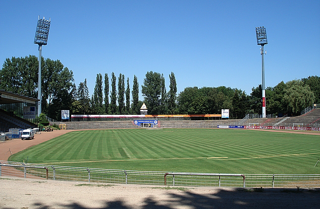 Böllenfalltor, Stadion von Darmstadt 98